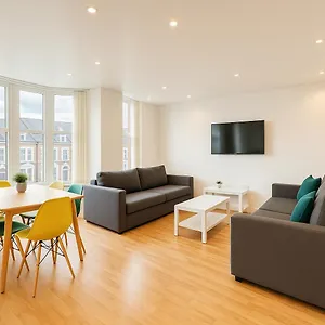 Apartment Duplex For Up To 13 Near Centre, Cardiff